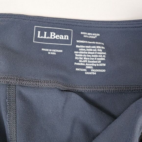 L. L. Bean Women's Boundless Performance Capri leggings grey pattern size Medium - Picture 4 of 9
